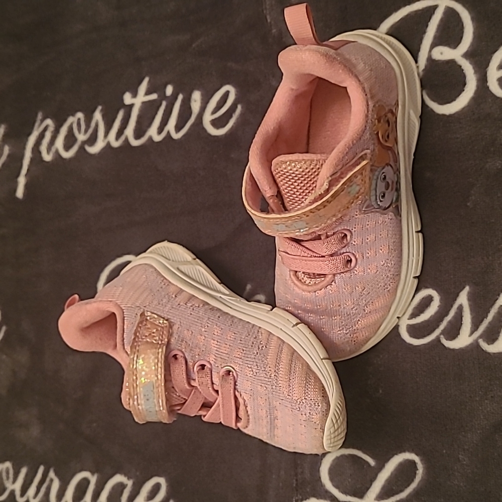 Girls (toddler) light up shoes